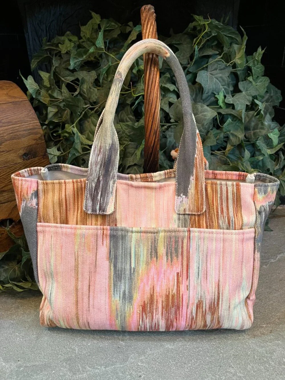 Vince Camuto Amia Tote Purse Marble Oasis Toscano Canvas Orange/Peach Casual